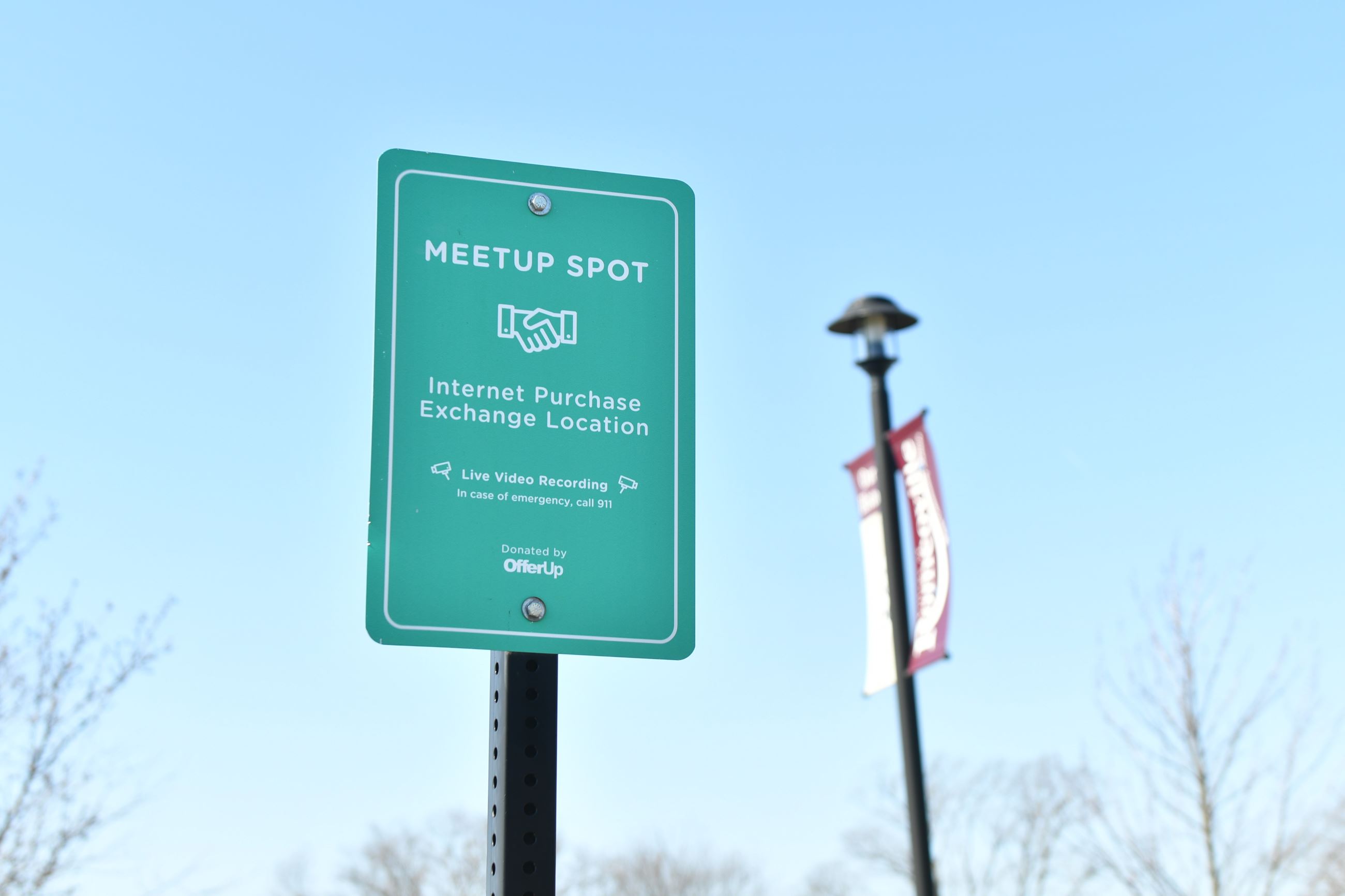 Meetup Spot Sign