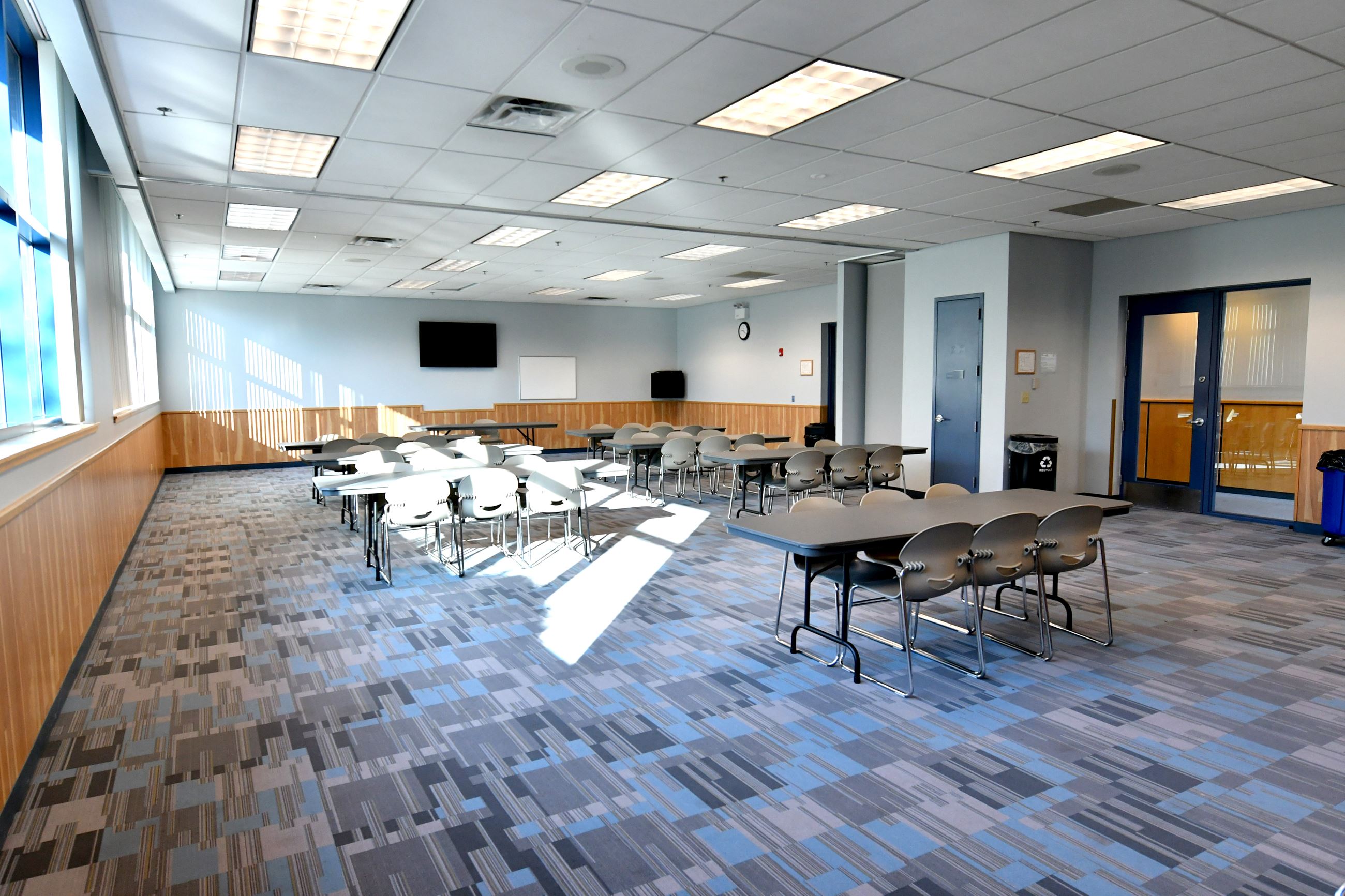 2022-10-27 Bodine Room 1