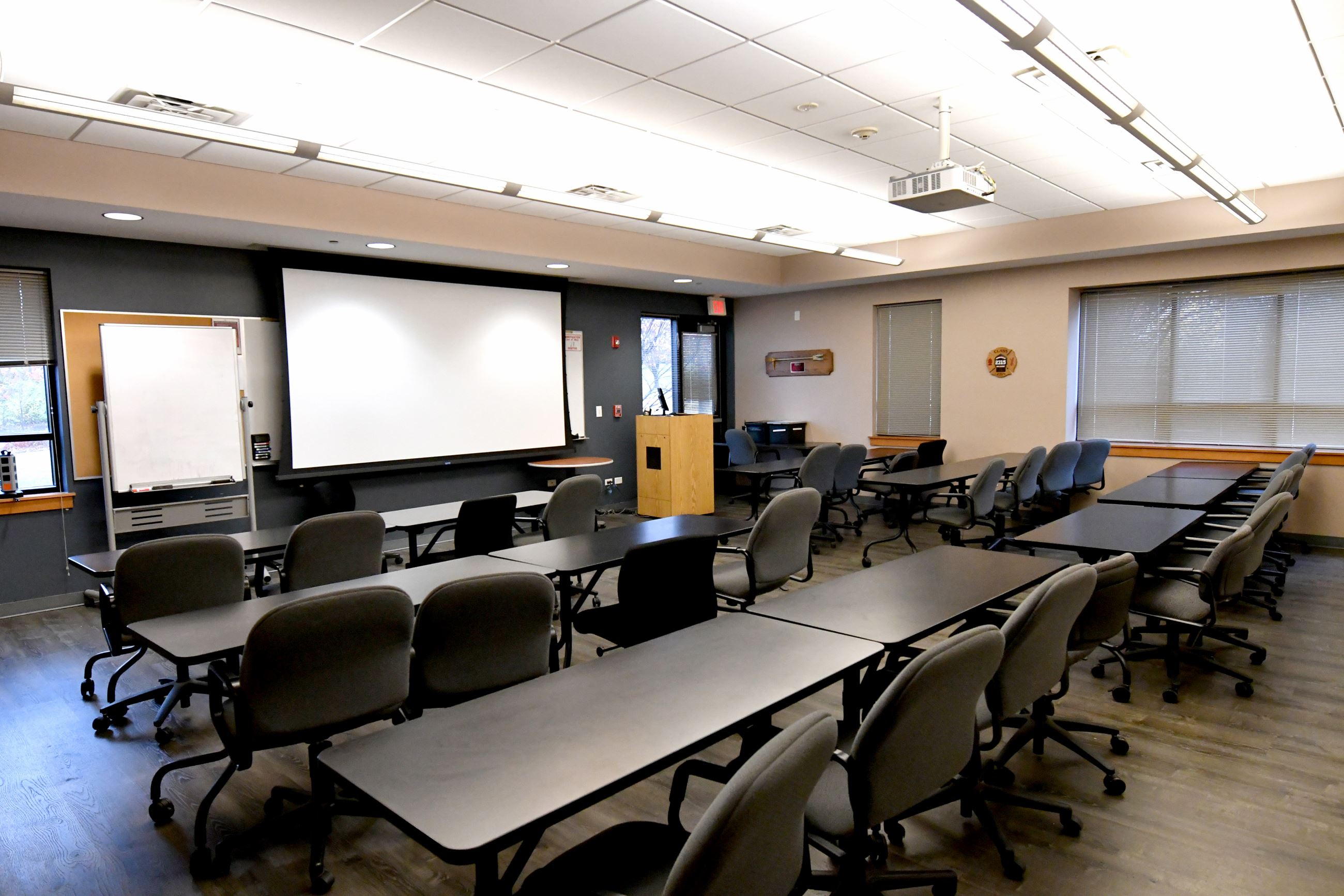 2022-10-25 Fire Department Community Room 1 photo 2